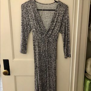 Maternity dress. Excellent condition.